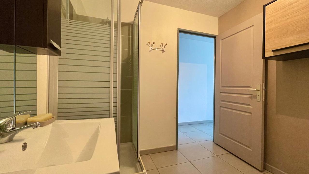 Studio Cosy Tout Equipe - Idealement Situe Saint-Denis Dış mekan fotoğraf